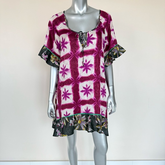 Dresses & Skirts - Women midi dress size M